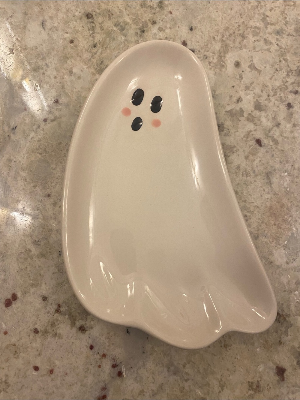 Cute White Ghost Ceramic soap or Trinket Dish or decor. NWT Halloween